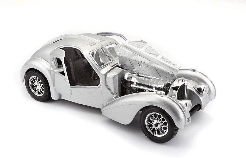 Bburago Bugatti Atlantic Diecast Model Car (1:24 Scale), Silver | Top Toys